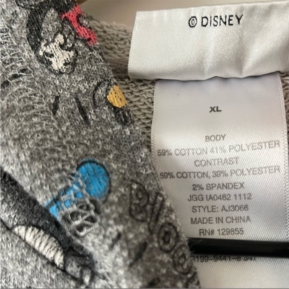 Disney Parks characters full zip jacket. Size XL. Read - Picture 9 of 11